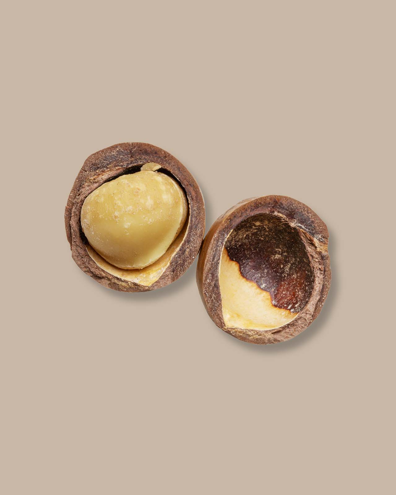 Macadamia Oil for Signs of Aging